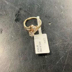 14k Size 4.5 Engagement Ring