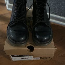 Dr.Martens Girl 