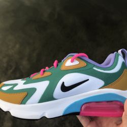 AirMax 200 “Mystic Green”