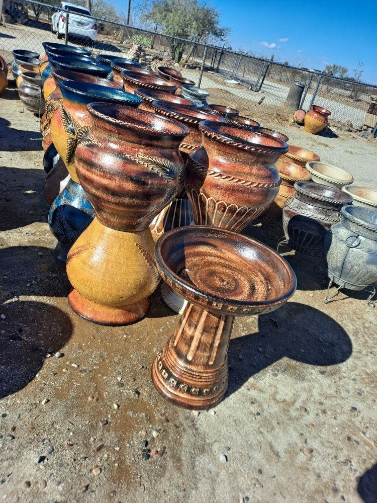 Metal Yard Art, BIRDBATHS & POTTERY 🌵 🌺
