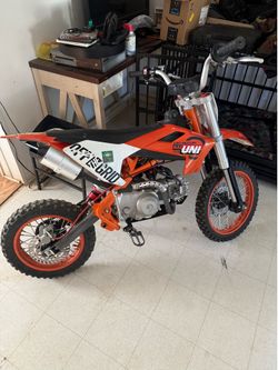 Dirt bike