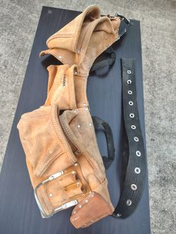 Husky 11 Pockets Adjustable Tool Belt