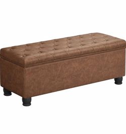New in box  Storage Ottoman, Storage Bench, Tufted Entryway Bedroom Bench, 17.7 x 46.5 x 17.7 Inches, Hinges Easy Lid Operation, Wooden Legs, Syntheti