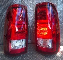1999 to 2002 Chevy Silverado / GMC Sierra LED Tail Lights. Micas Luces Traseras