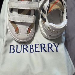 Toddler Burberry shoes