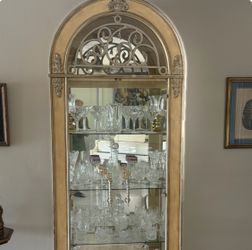 Lighted curio cabinet