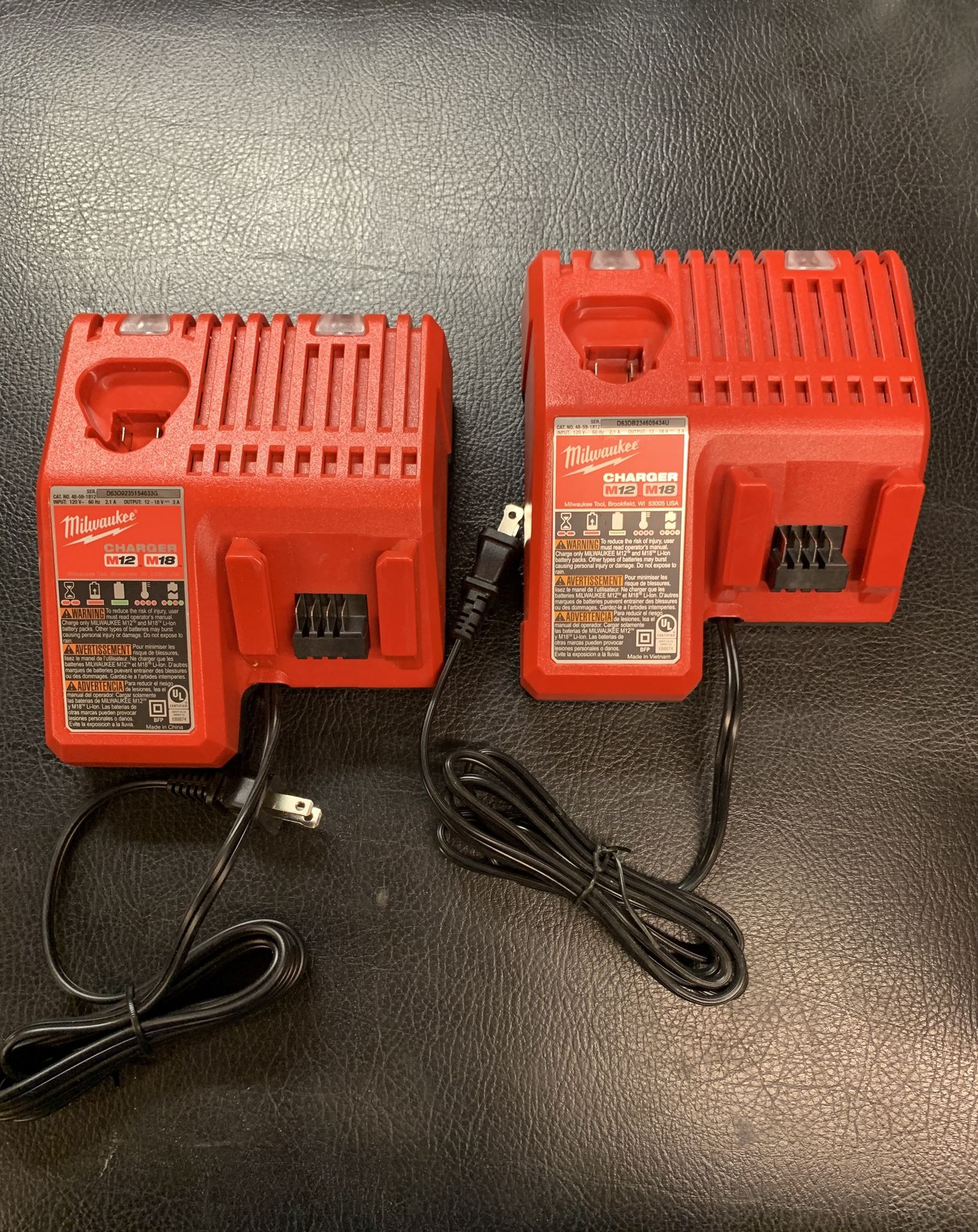 Milwaukee M12 And M18 Battery Charger