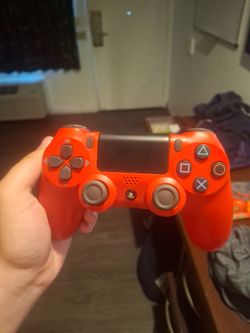 Ps4 controller w/ charger