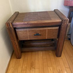 2 Bedside Tables 