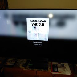 Vizio Like New Still Sharpe 36 inchs In lenth
