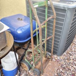 Hand Trucks Welding Truck