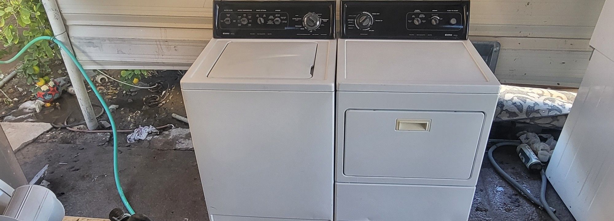 VERY CLEAN WASHER AND ELECTRIC DRYER, 4 MONTHS WARRANTY, FREE DELIVERY AND INSTALLATION