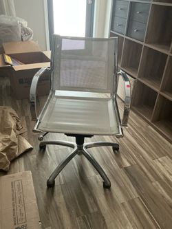 Adjustable, Rotating Office Chair