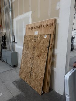 FREE miscellaneous wood and lumber available for pickup!