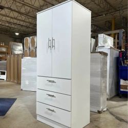 Armario De Color Blanco/Armoire White Color 