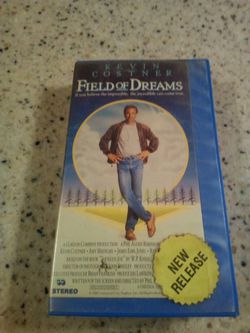 Vintage vhs video tape/ field of dreams/ Kevin Costner/ if you believe the impossible,the incredible can come true