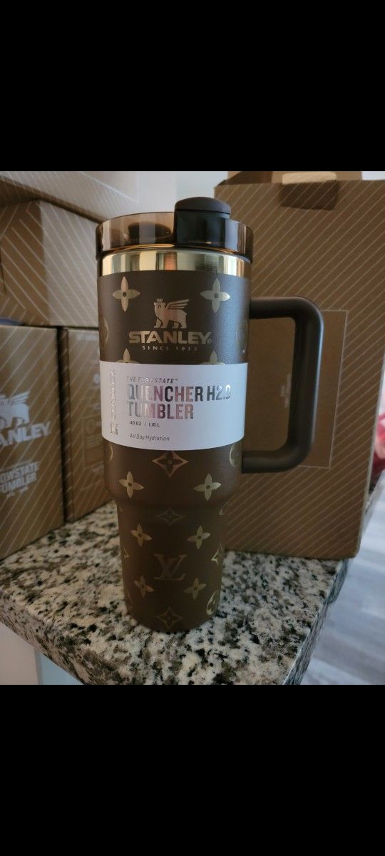 Stanley LV Brown 40oz Cup Brand New