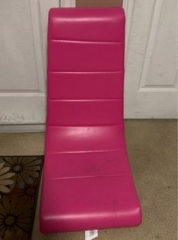 Pink Faux Leather Floor Gaming Chair