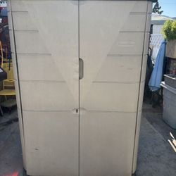 Rubbermaid Shed 