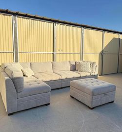 Costco Thomasville Modular Sectional Couch Sofa & Ottoman