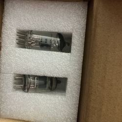 2Pcs 6J2P 6J2 Valve Vacuum Tube for PreAmplifier Board Headphone Amplifier Preamp Module Board