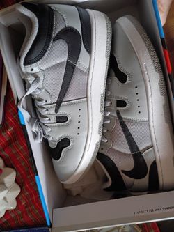 Nike Attack Travis Scott