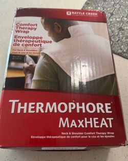 Thermophore MaxHEAT - Neck & Shoulders - Moist Heat Therapy Pad - boxed