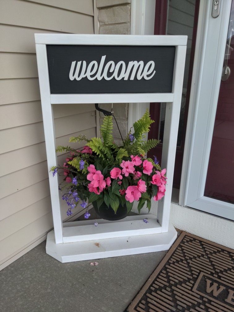Flower Pot Hanging Planter Basket Stand. House Welcome Sign