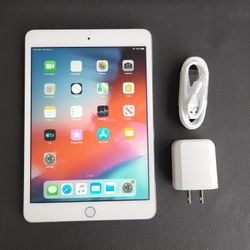 Apple iPad Mini 3 - Wifi - Like New 
