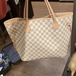 Louis Vuitton Purse