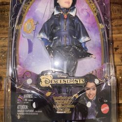 Descendants Doll Evie
