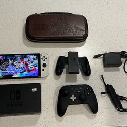 Nintendo Switch OLED Bundle – Complete Setup w/ Mario Kart 8, Memory Card & Zelda Case