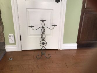 Candle holder