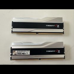 G.Skill Trident Z5 RGB DDR5-7600 32GB (2x16GB) — $399 Hynix A-die
