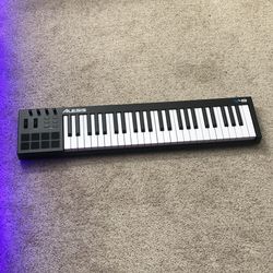 Alesis V49 Key MIDI Controller