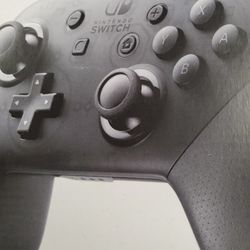 Nintendo Switch Pro Controller 