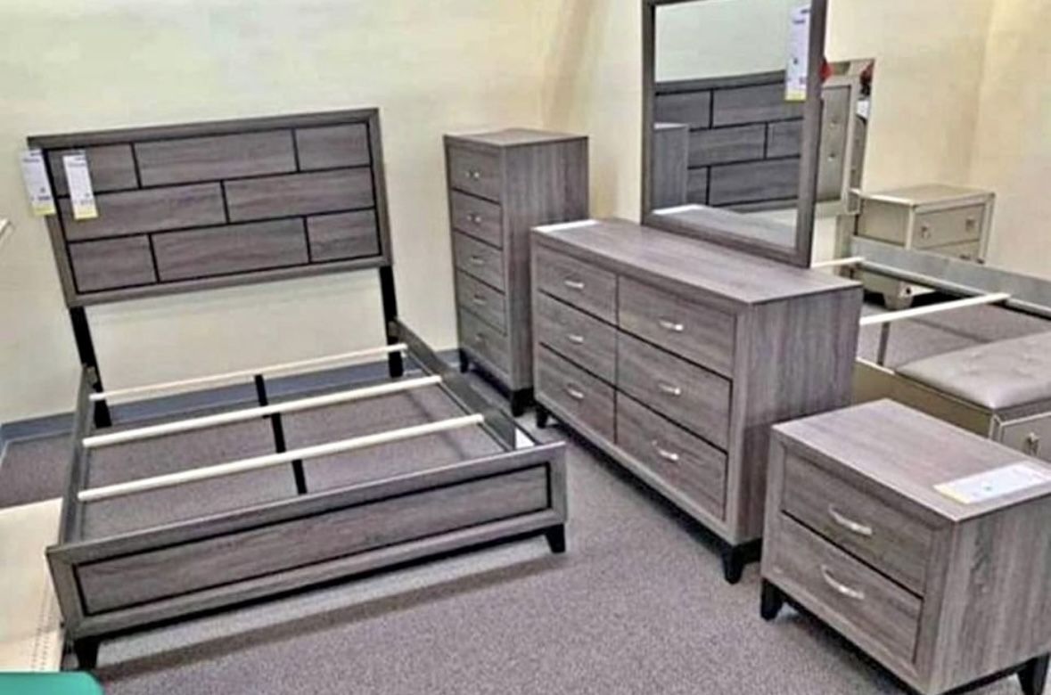 Queen Bedroom Set