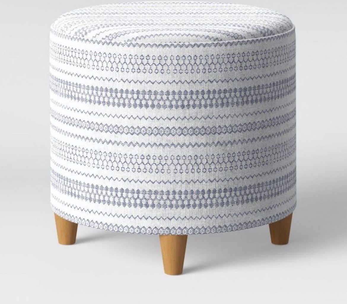 Round Woven Ottoman Blue/White