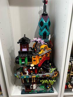 LEGO Ninjago City Gardens Set Built