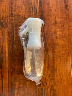 Clear Plastic Spray Bottle
