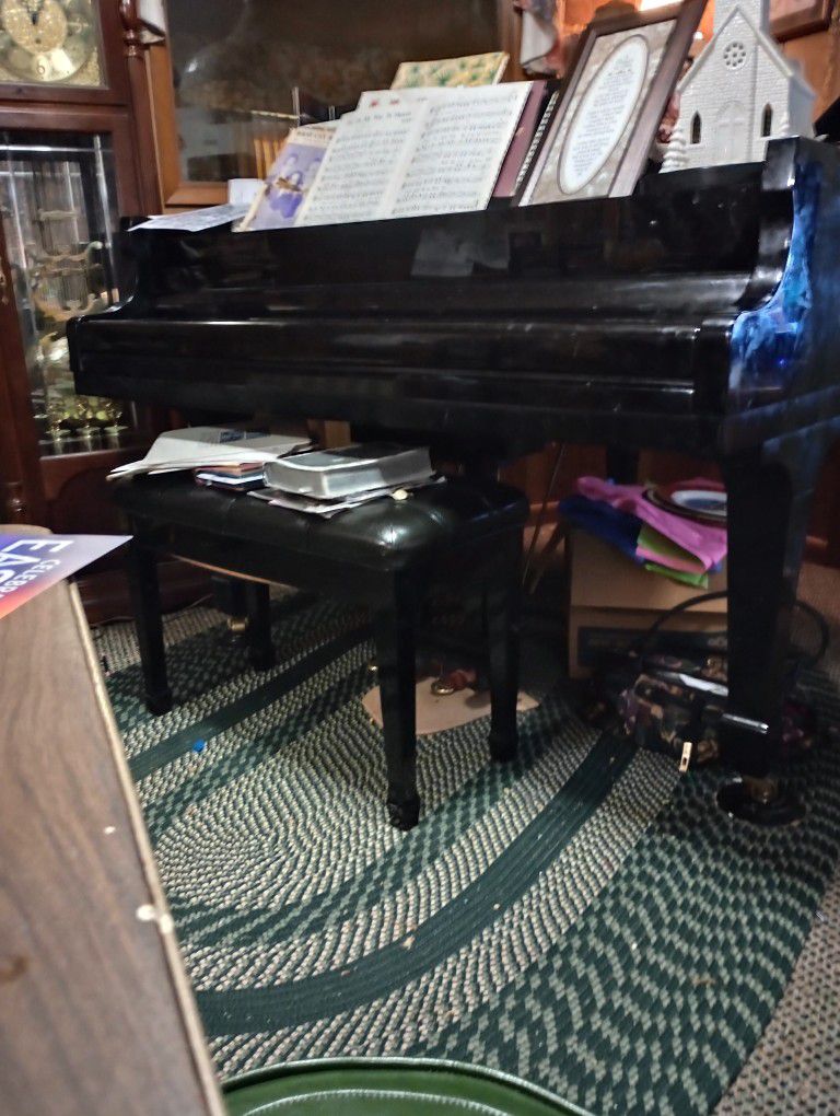 Samick Baby Grand Piano