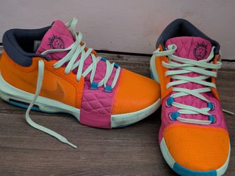 Men's shoes
