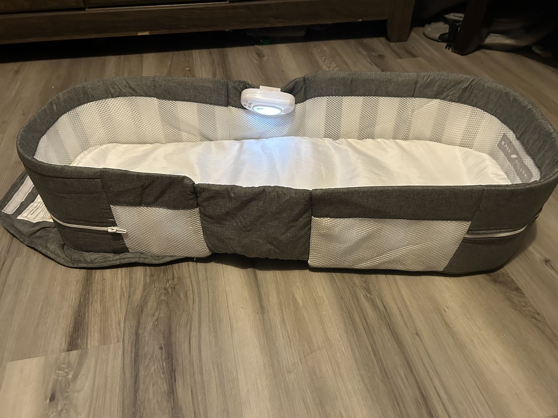 Baby Bassinet/Lounger (Portable)