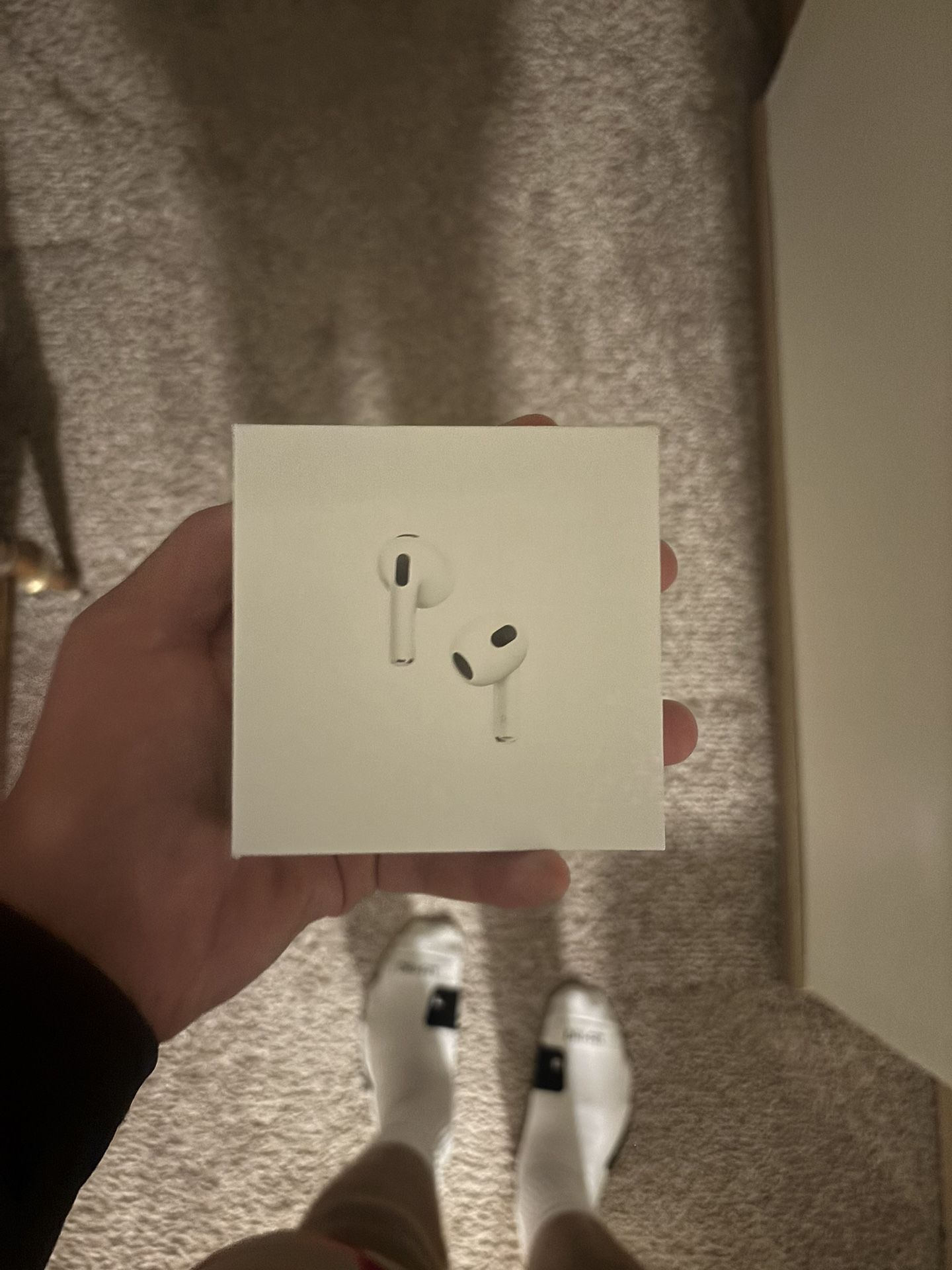 AirPods Gen 3s
