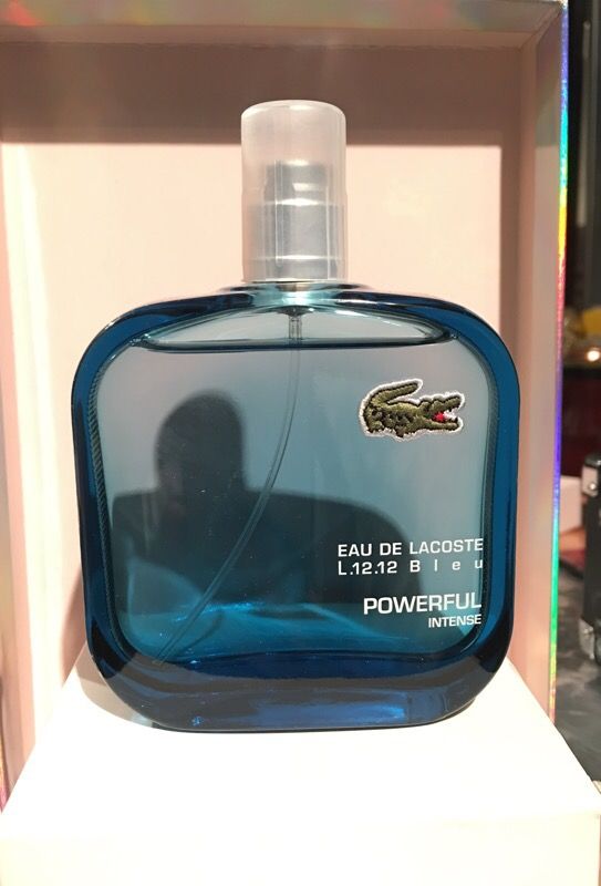 Price Reduced Lacoste bleu powerful intense men’s