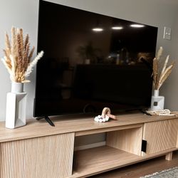 50' Flat Screen TV - Great Condition