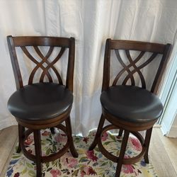 Tommy Bahama Dresser And Night Table