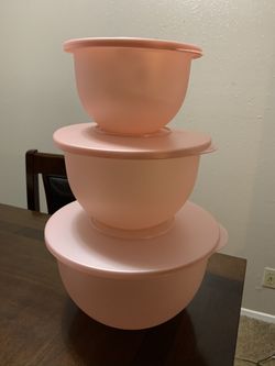 Tupperware Pearl Pink 3 Bowl Set