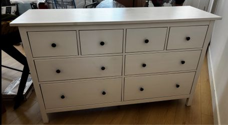 HEMNES 8-drawer dresser, white stain, 63x37 3/4  - cajonera ropero