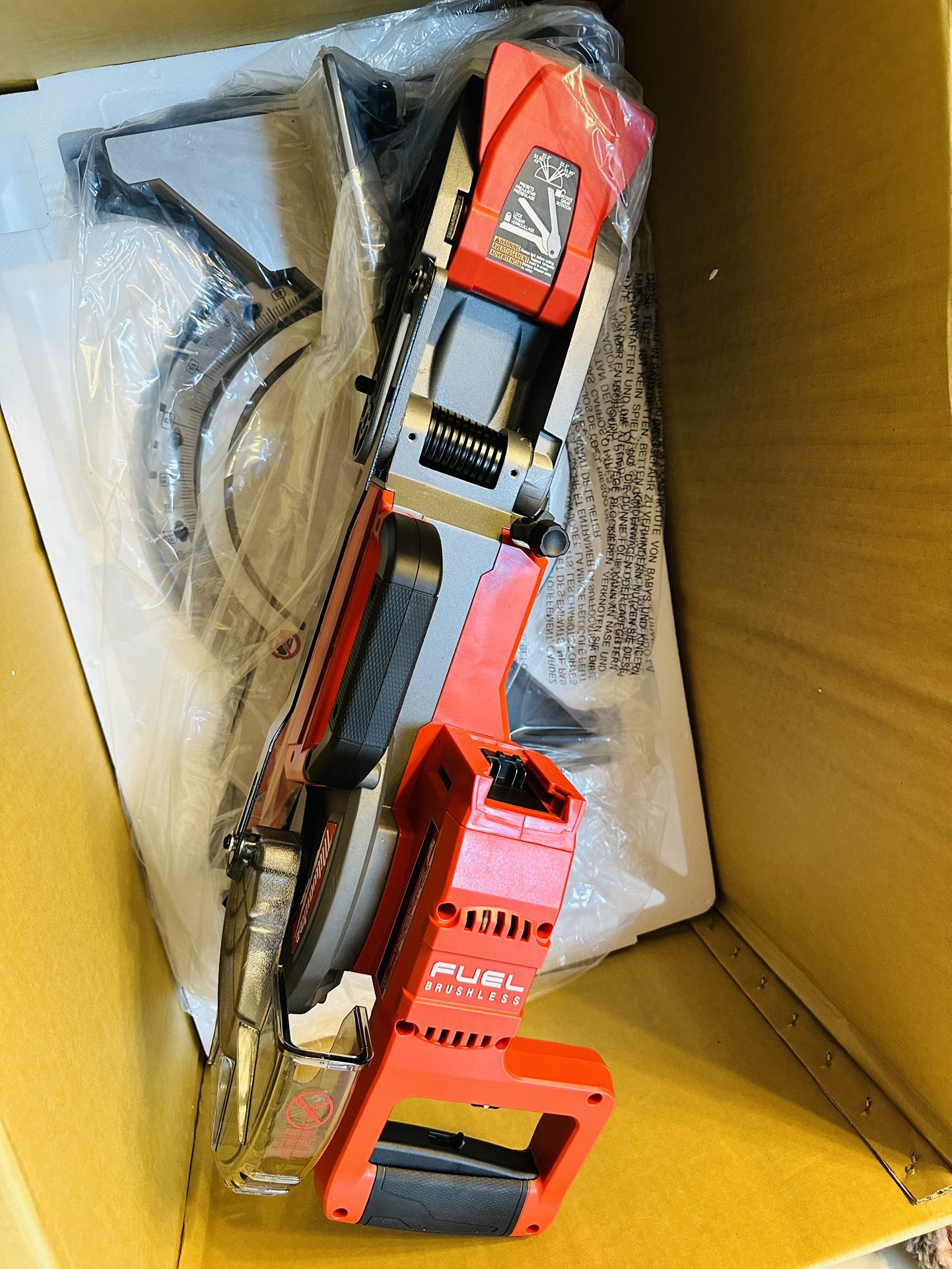 Milwaukee Compound Miter Saw Never Used